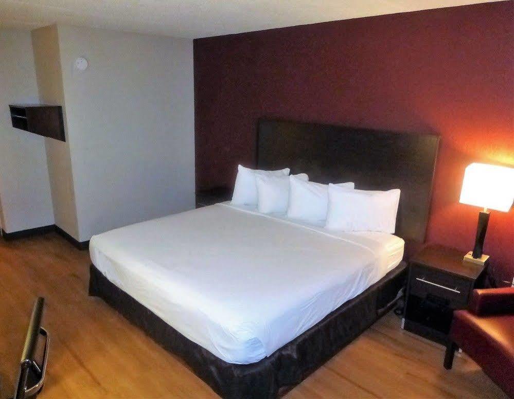 Red Roof Inn Mobile North - Сараленд Экстерьер фото